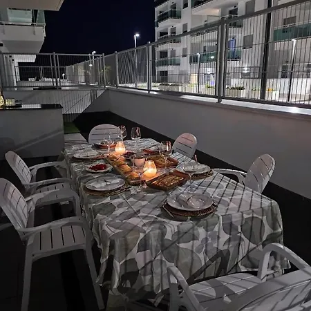 Espectacular En Primera Linea De Playa Apartment *